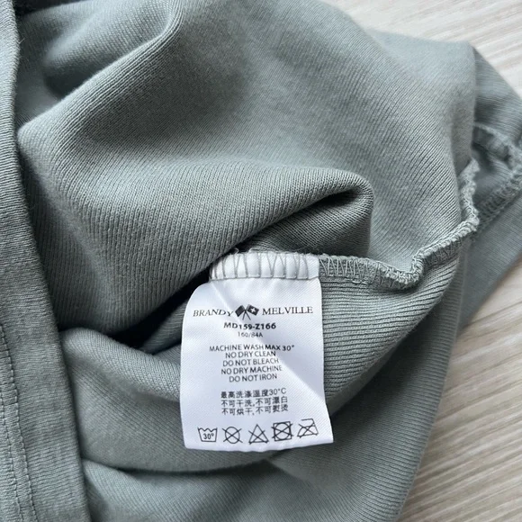 Sage Green Brandy Melville Basic T-Shirt XS - Picture 5 of 5